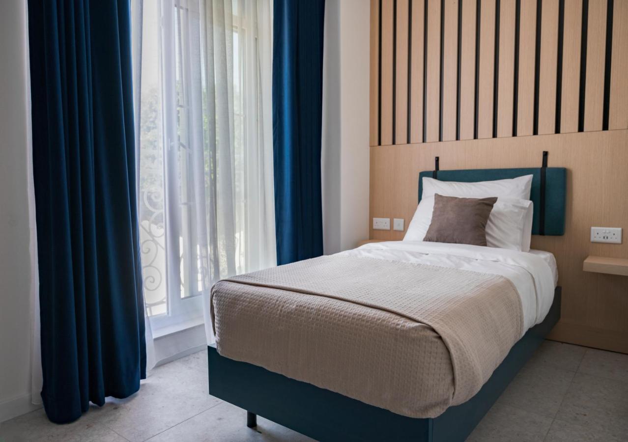 Townhouse17 Boutique Hotel 3*