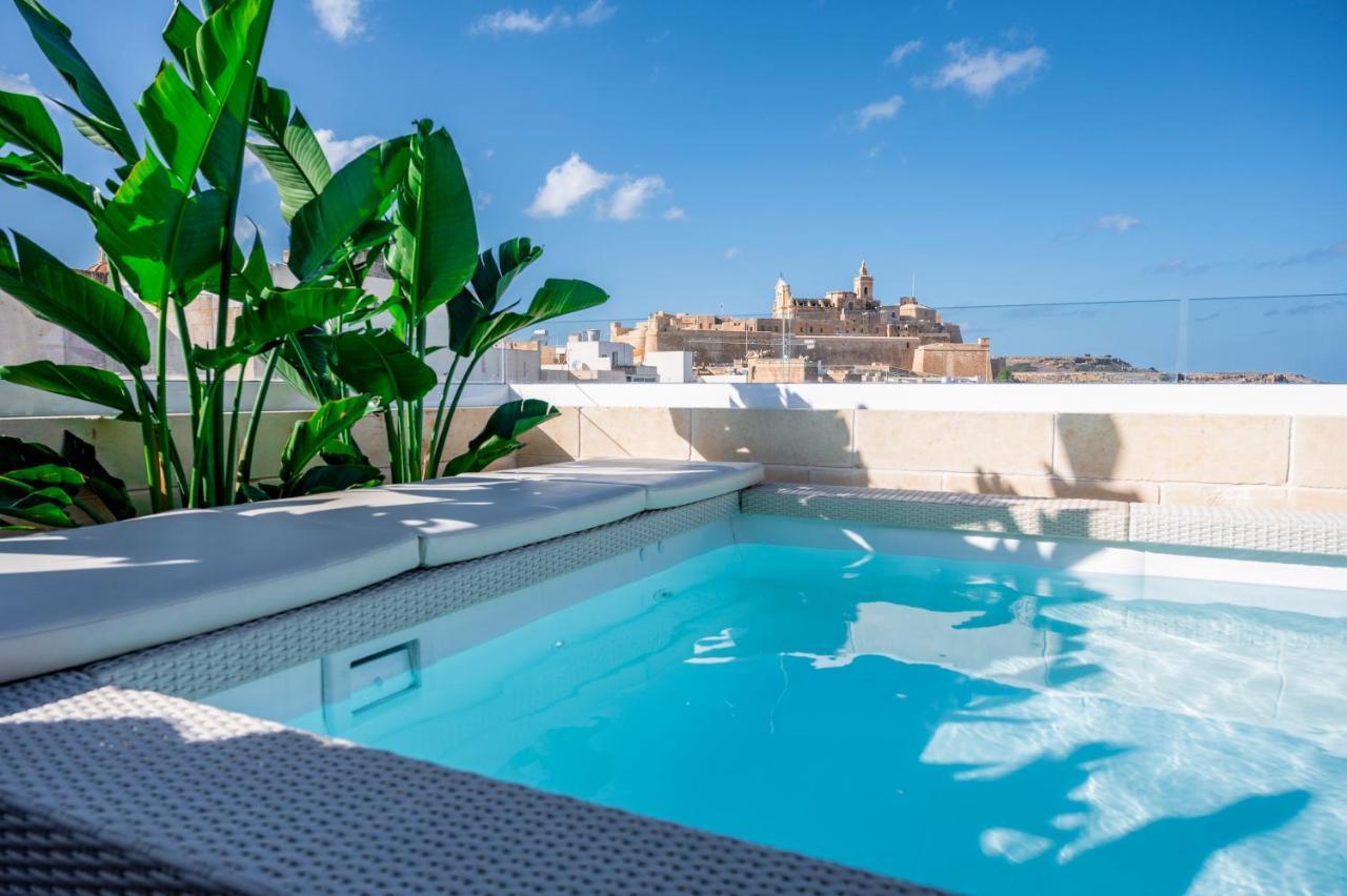 Townhouse17 Boutique 3* Victoria