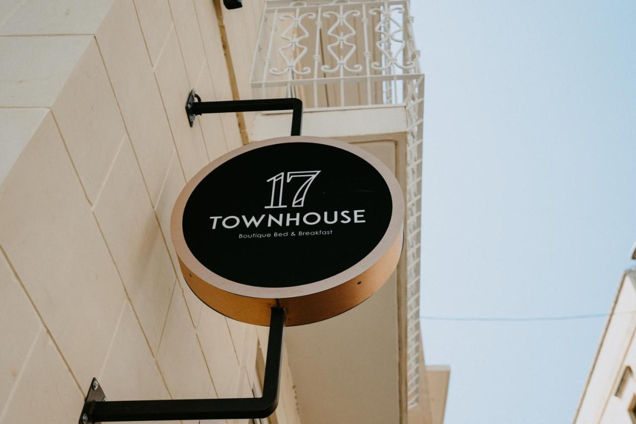 Townhouse17 Boutique Hotel