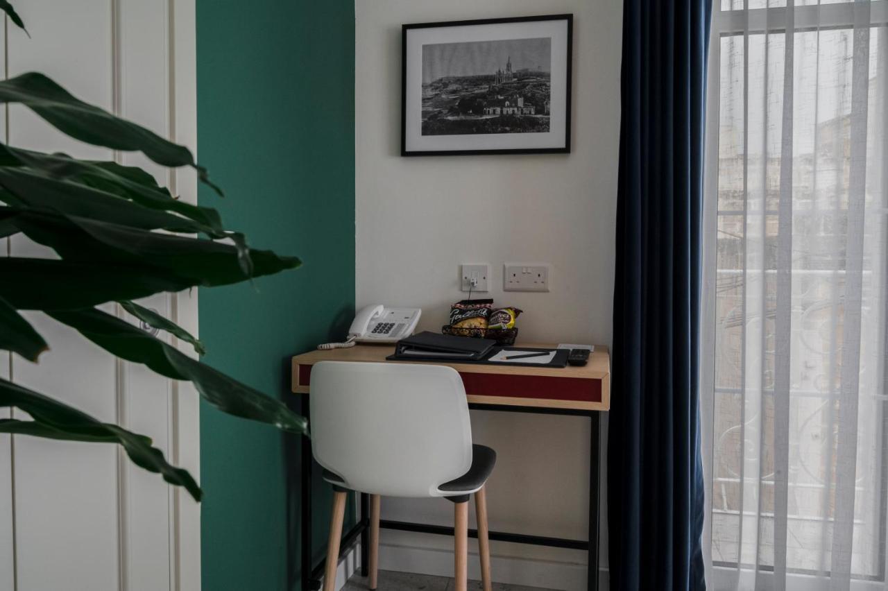 Townhouse17 Boutique Hotel