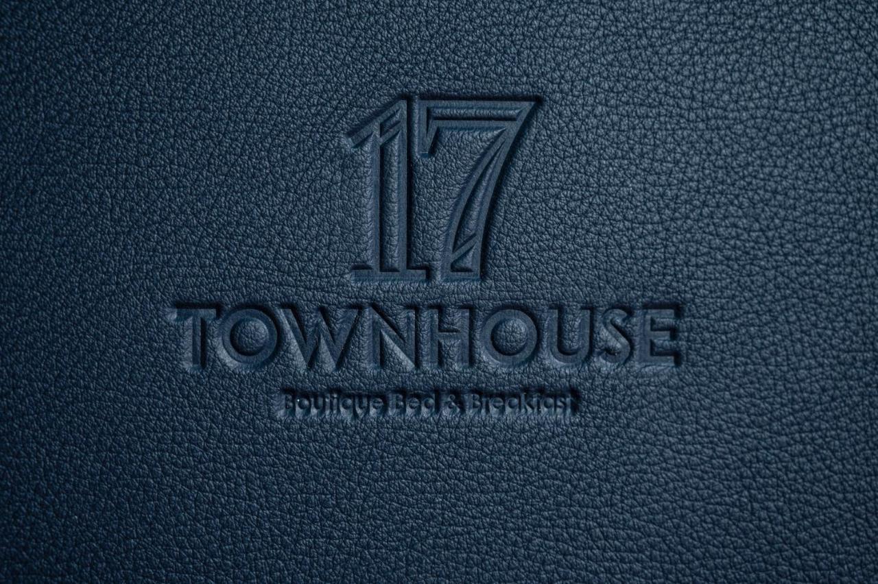 Townhouse17 Boutique Отель